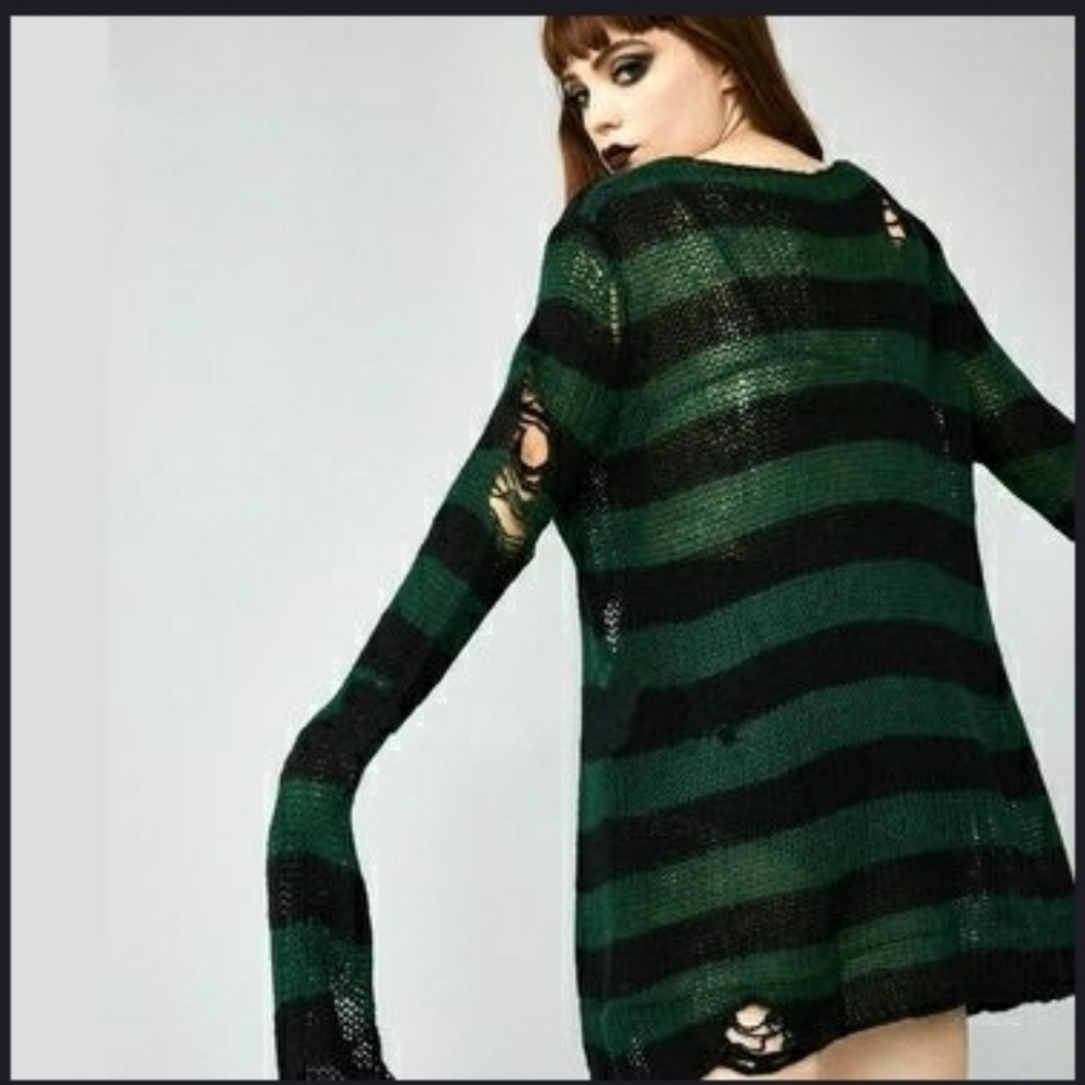 Green/black Distressed Oversize Sweater nwot - Picture 3 of 15